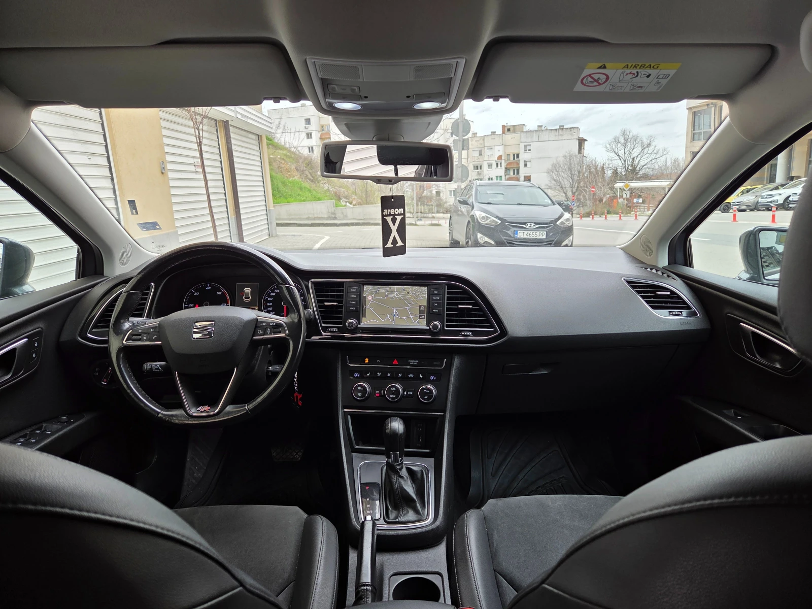 Seat Leon Seat Leon FR| DSG| Пълна сервизна история, снимка 7 - Автомобили и джипове - 54021960