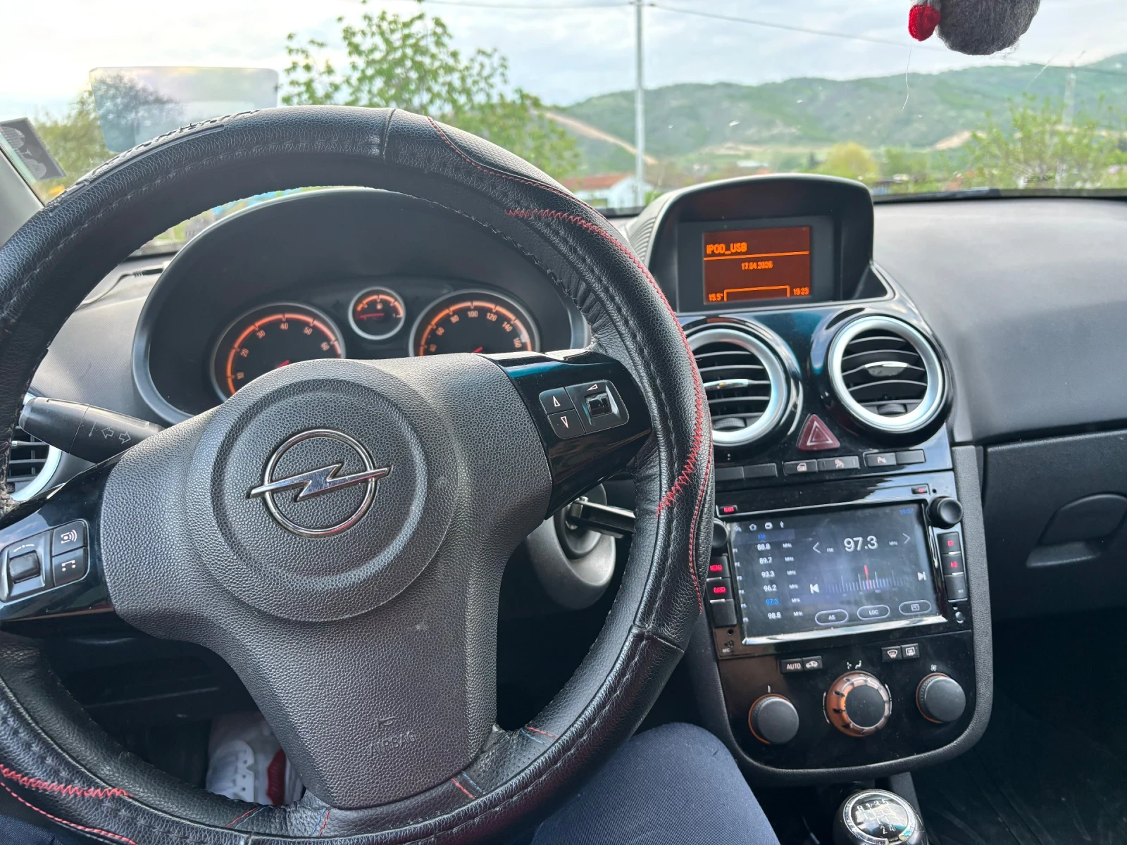 Opel Corsa, снимка 5 - Автомобили и джипове - 54230078