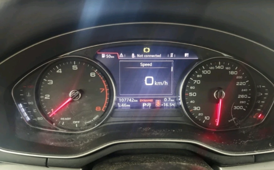 Audi A4 2.0L Без инциденти CARFAX, снимка 7 - Автомобили и джипове - 54516057