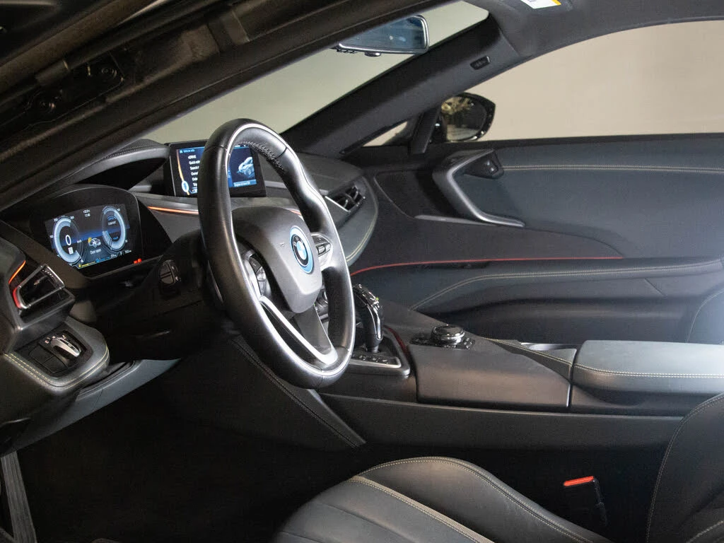 BMW i8  Coupe AWD | Mobile.bg � ����������� 8