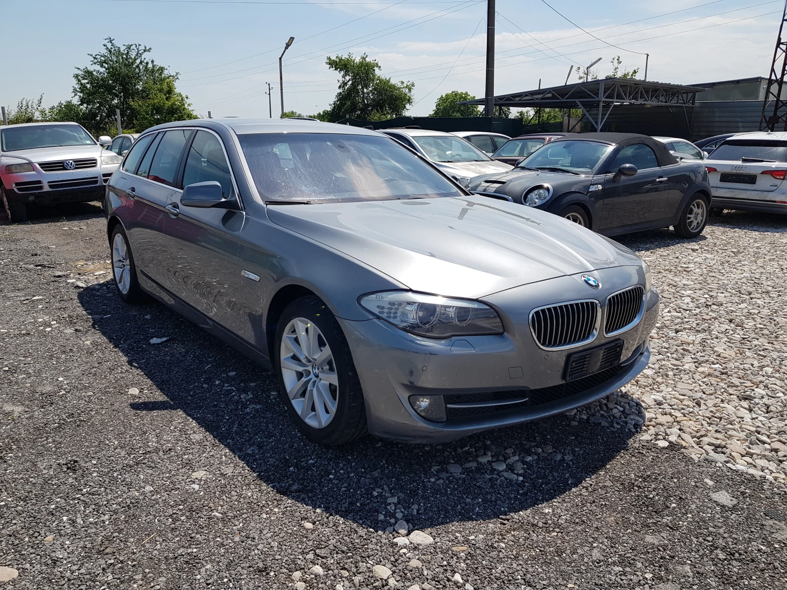 BMW 525 D XDRIVE, снимка 3 - Автомобили и джипове - 54563813