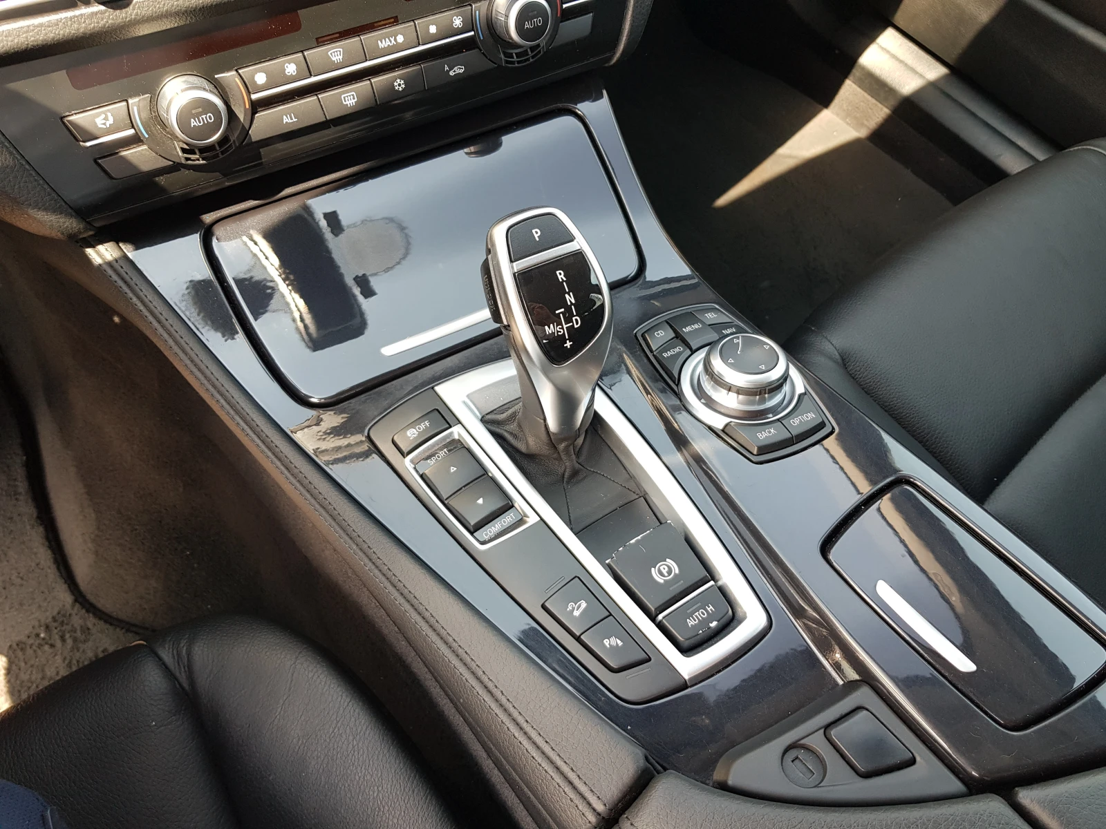 BMW 525 D XDRIVE, снимка 13 - Автомобили и джипове - 54563813