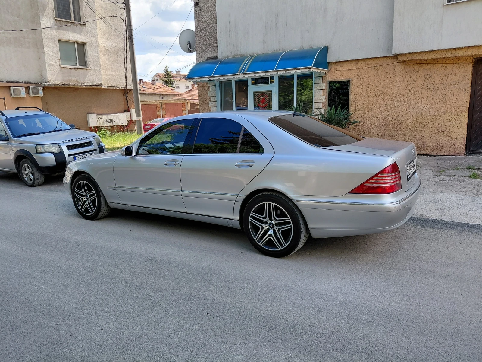 Mercedes-Benz S 320, снимка 6 - Автомобили и джипове - 54683900