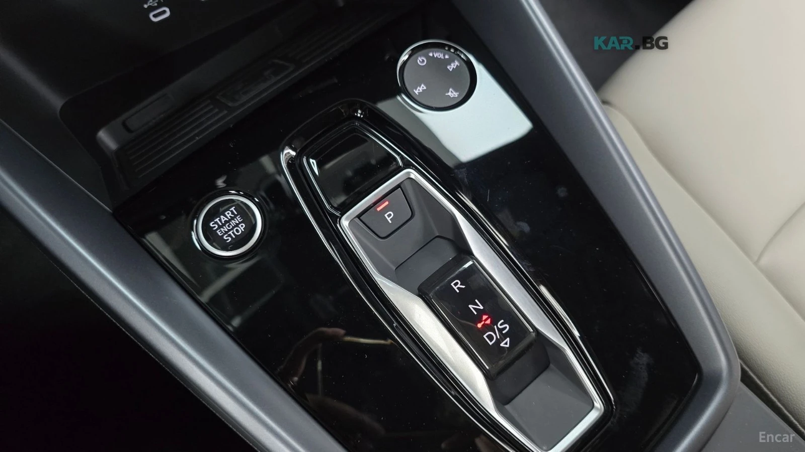 Audi A3 40 TFSI* КОЖА* ПАНО* КАМЕРА, снимка 9 - Автомобили и джипове - 55213131
