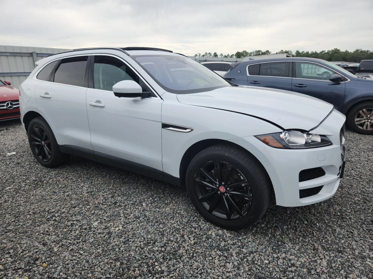 Jaguar F-Type PRESTIGE, снимка 3 - Автомобили и джипове - 55369125