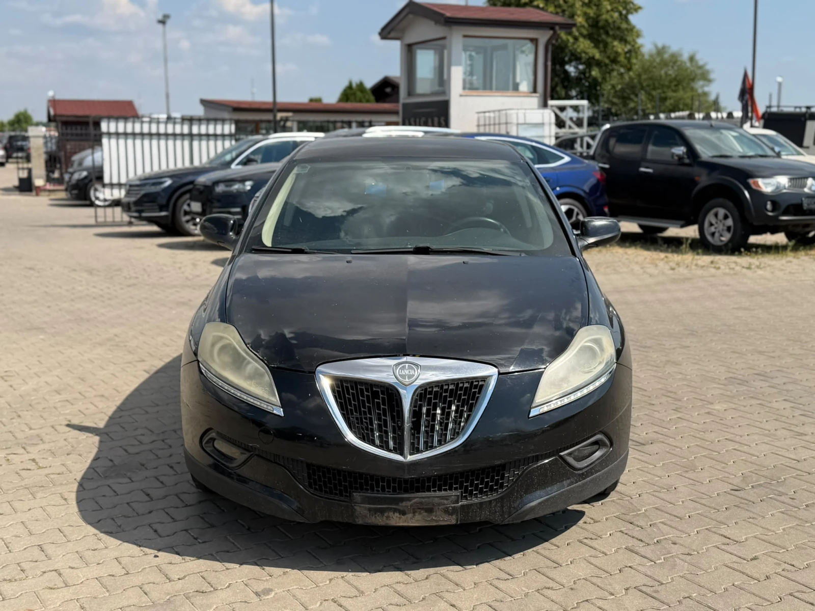 Lancia Delta / 1.4I / 120HP / КОЖА / , снимка 8 - Автомобили и джипове - 55563229