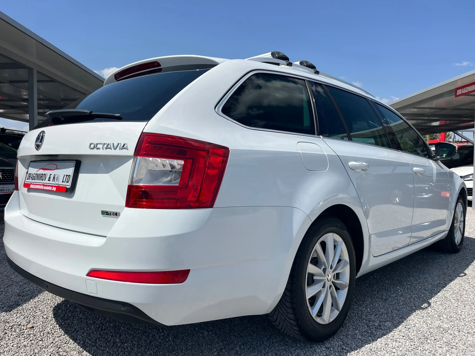 Skoda Octavia 1.4 G-Tec / Distronic, снимка 6 - Автомобили и джипове - 55642601