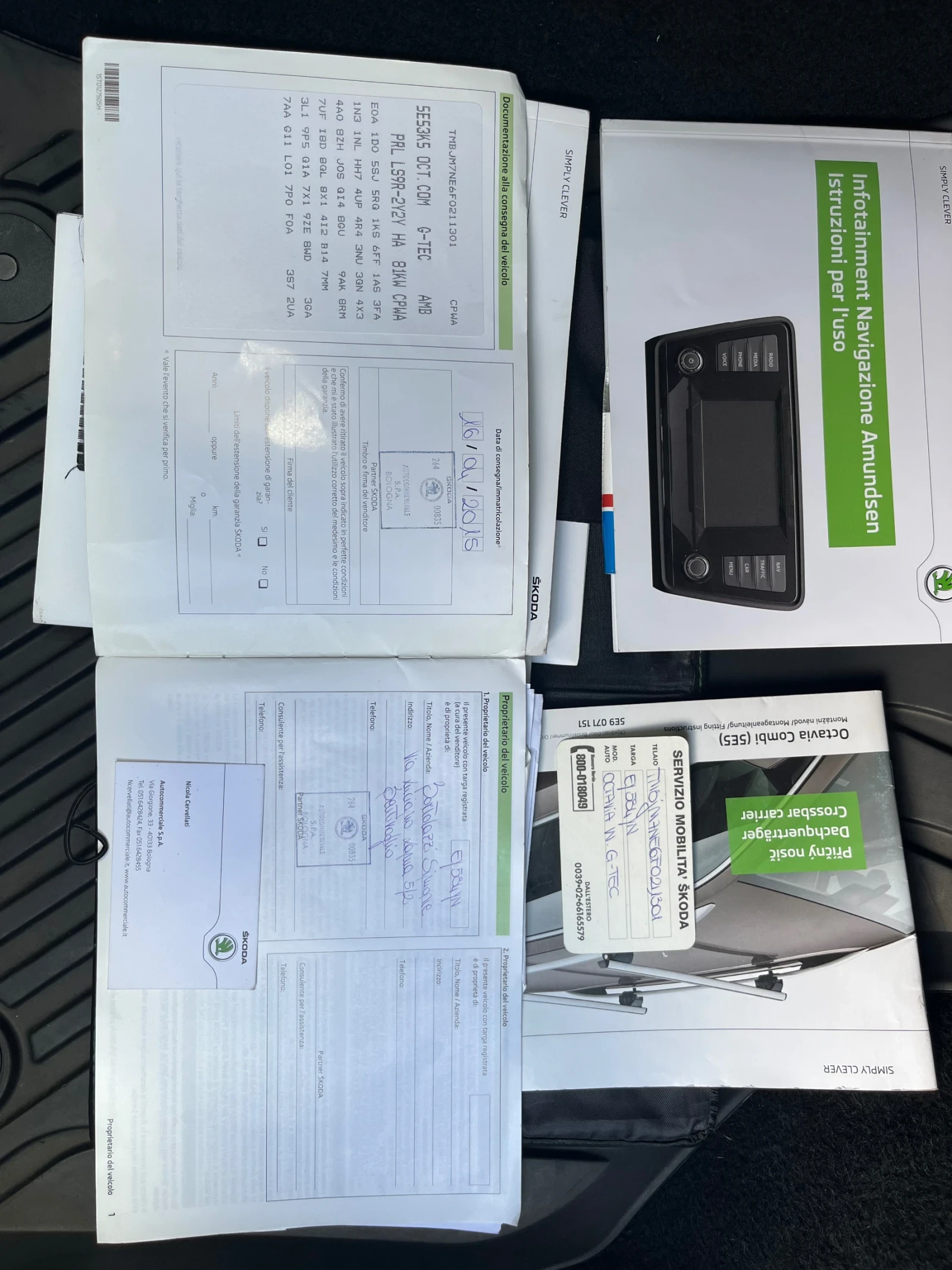 Skoda Octavia 1.4 G-Tec / Distronic, снимка 17 - Автомобили и джипове - 55642601