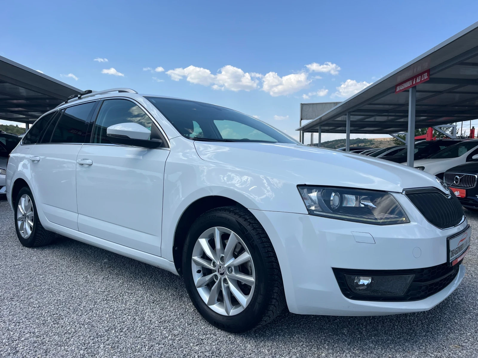 Skoda Octavia 1.4 G-Tec / Distronic, снимка 4 - Автомобили и джипове - 55642601