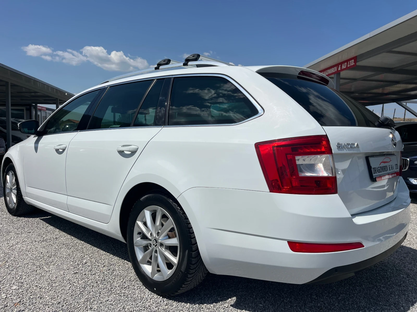 Skoda Octavia 1.4 G-Tec / Distronic, снимка 5 - Автомобили и джипове - 55642601