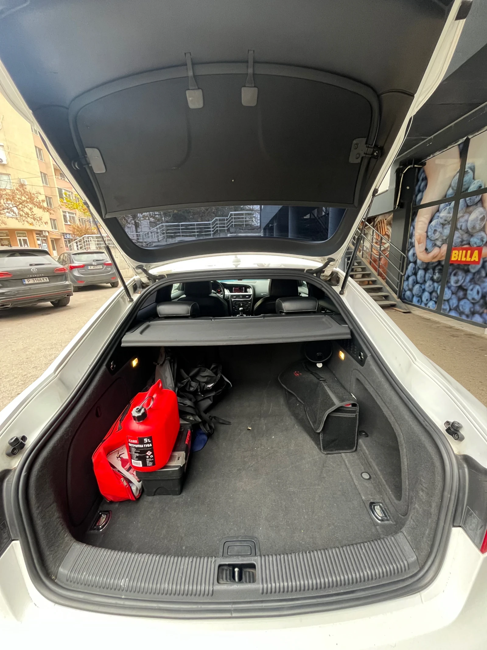 Audi A5, снимка 9 - Автомобили и джипове - 55827640