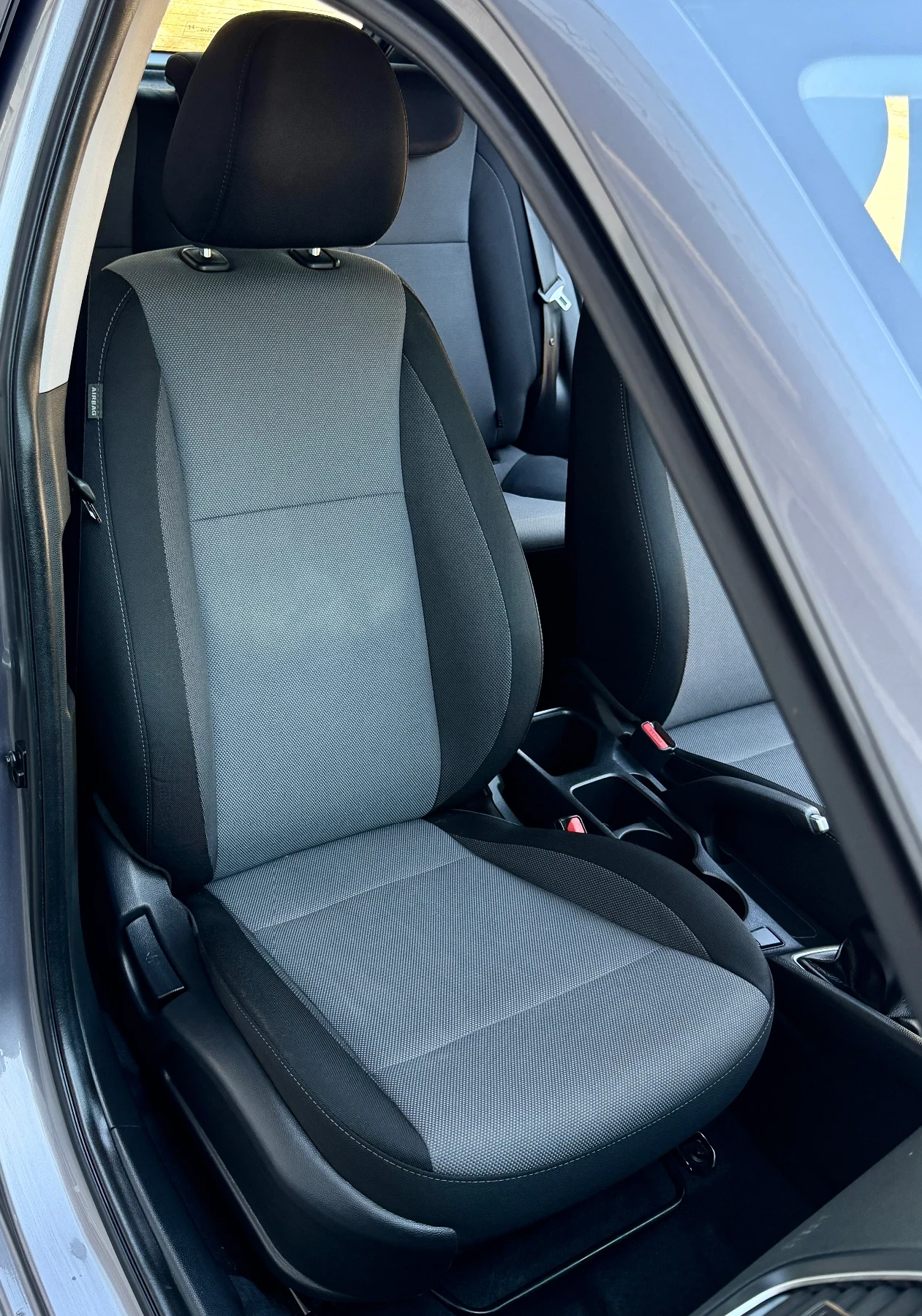 Hyundai I20 Фабрична ГАЗ, снимка 9 - Автомобили и джипове - 56033337