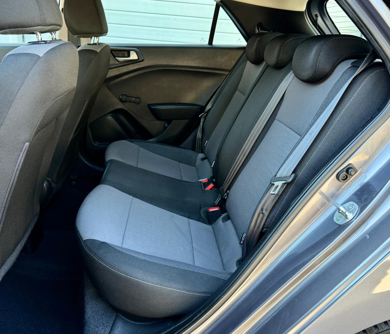 Hyundai I20 Фабрична ГАЗ, снимка 11 - Автомобили и джипове - 56033337