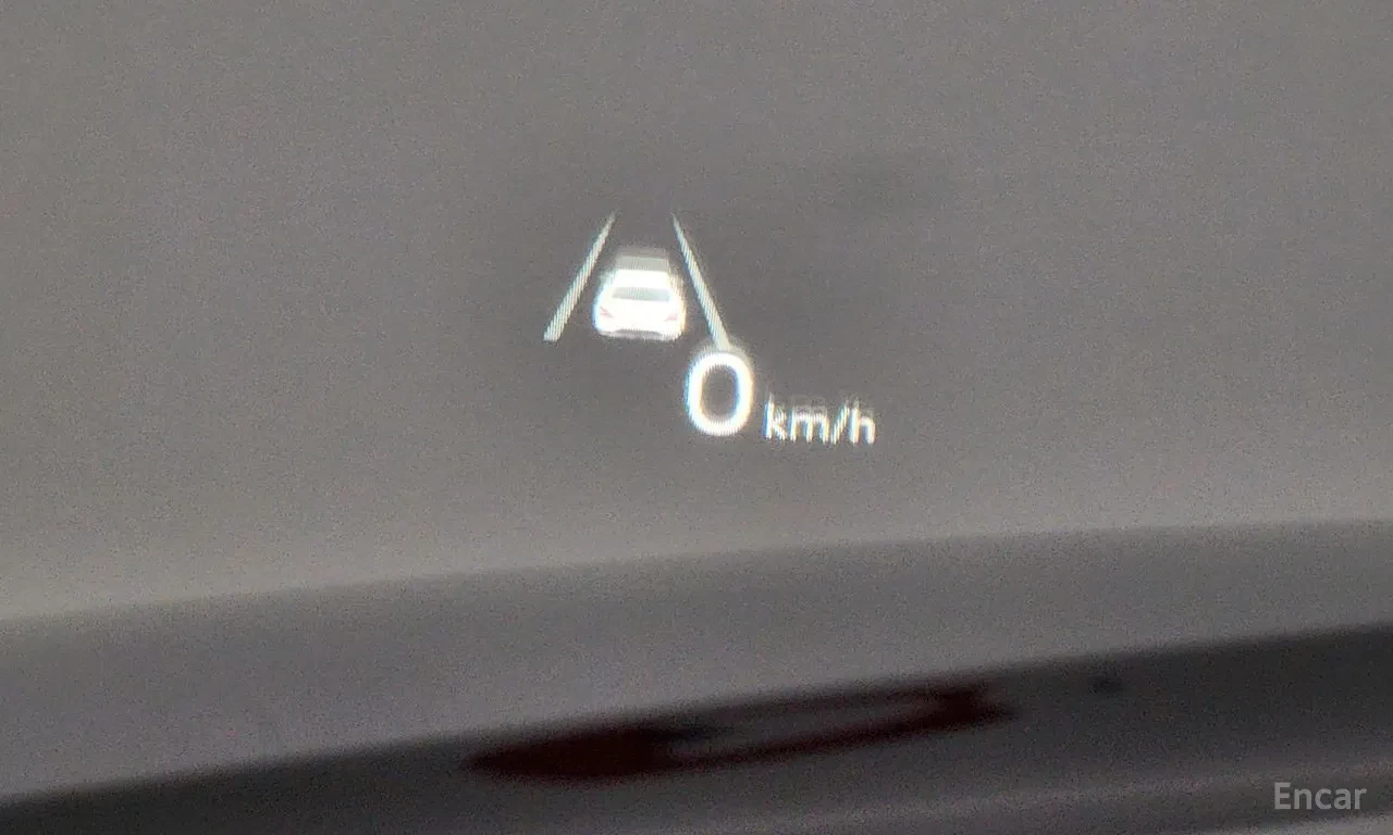 Genesis G70 3.3 T-GDI 4WD / DIGITAL / ОБДУХ / DISTRONIC / HUD, снимка 12 - Автомобили и джипове - 56152722
