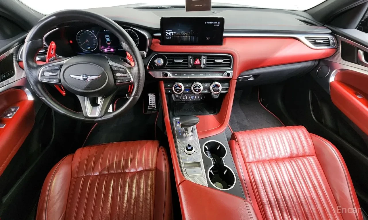 Genesis G70 3.3 T-GDI 4WD / DIGITAL / ОБДУХ / DISTRONIC / HUD, снимка 8 - Автомобили и джипове - 56152722