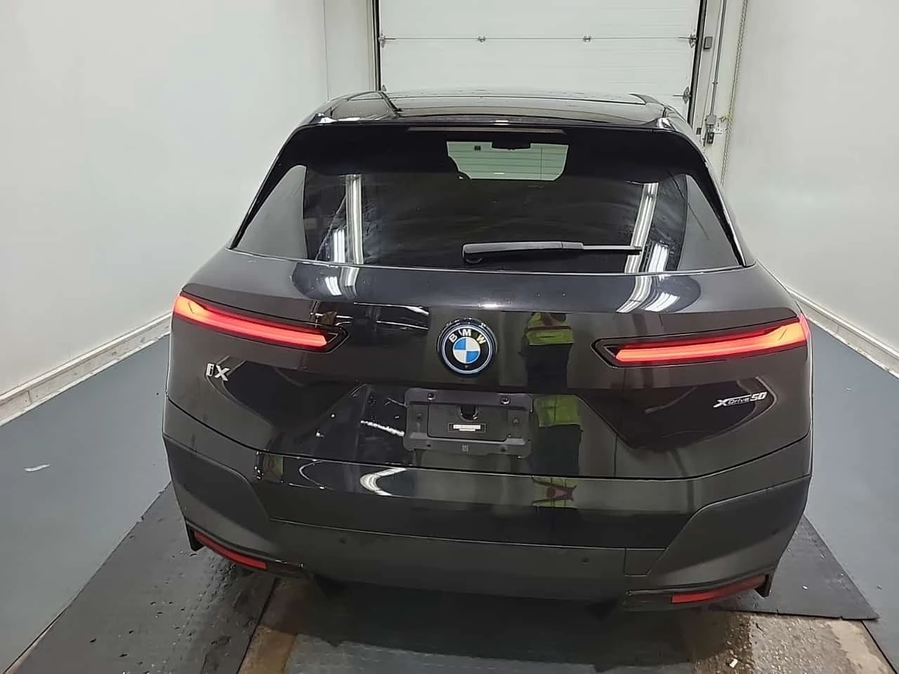 BMW iX * XDRIVE50 * CARFAX * ОПЦИЯ ЗА ФИНАНСИРАНЕ, снимка 17 - Автомобили и джипове - 56226310