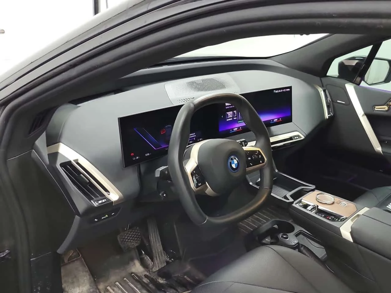 BMW iX * XDRIVE50 * CARFAX * ОПЦИЯ ЗА ФИНАНСИРАНЕ, снимка 10 - Автомобили и джипове - 56226310