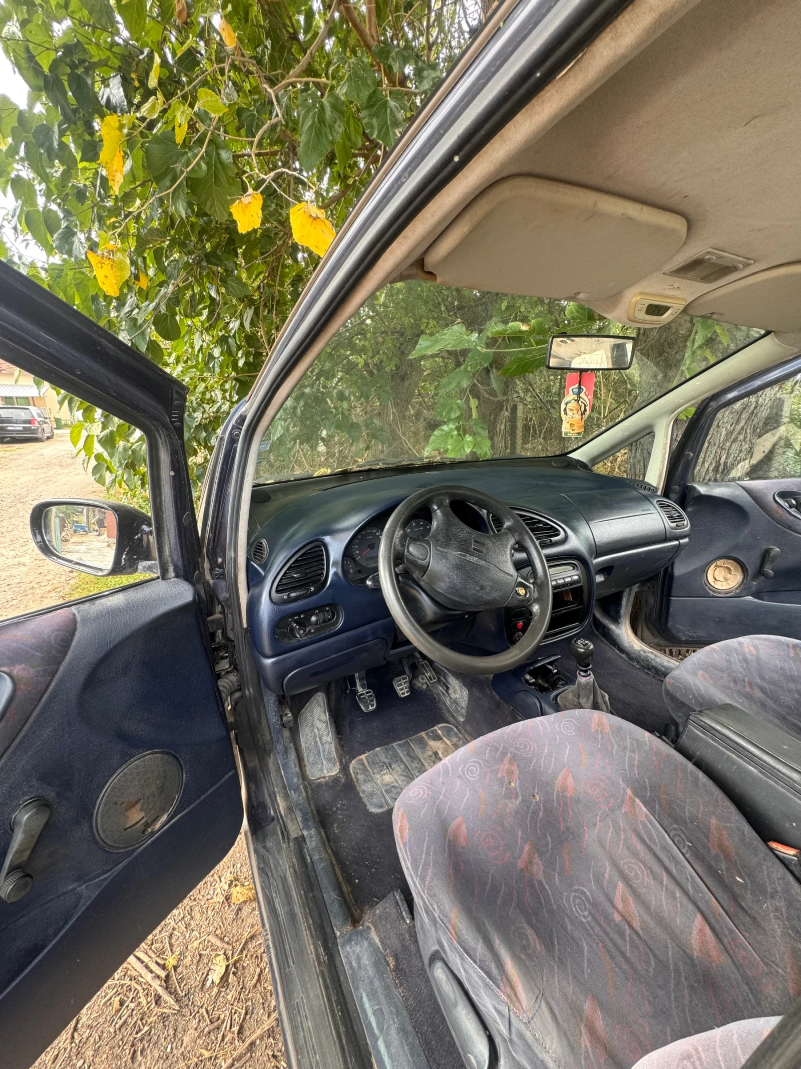 Seat Alhambra, снимка 12 - Автомобили и джипове - 56404491