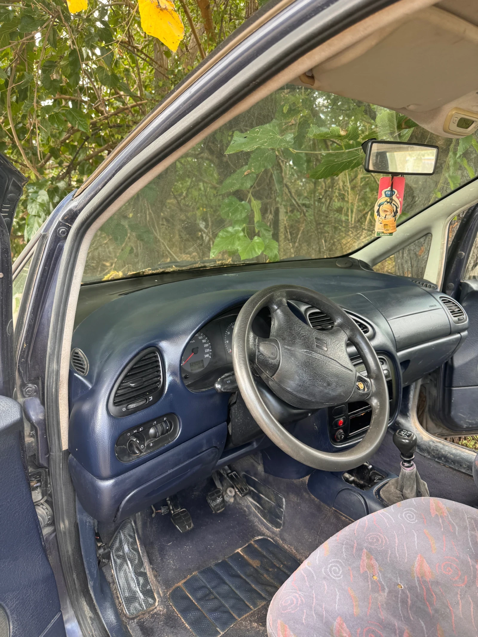 Seat Alhambra, снимка 10 - Автомобили и джипове - 56404491