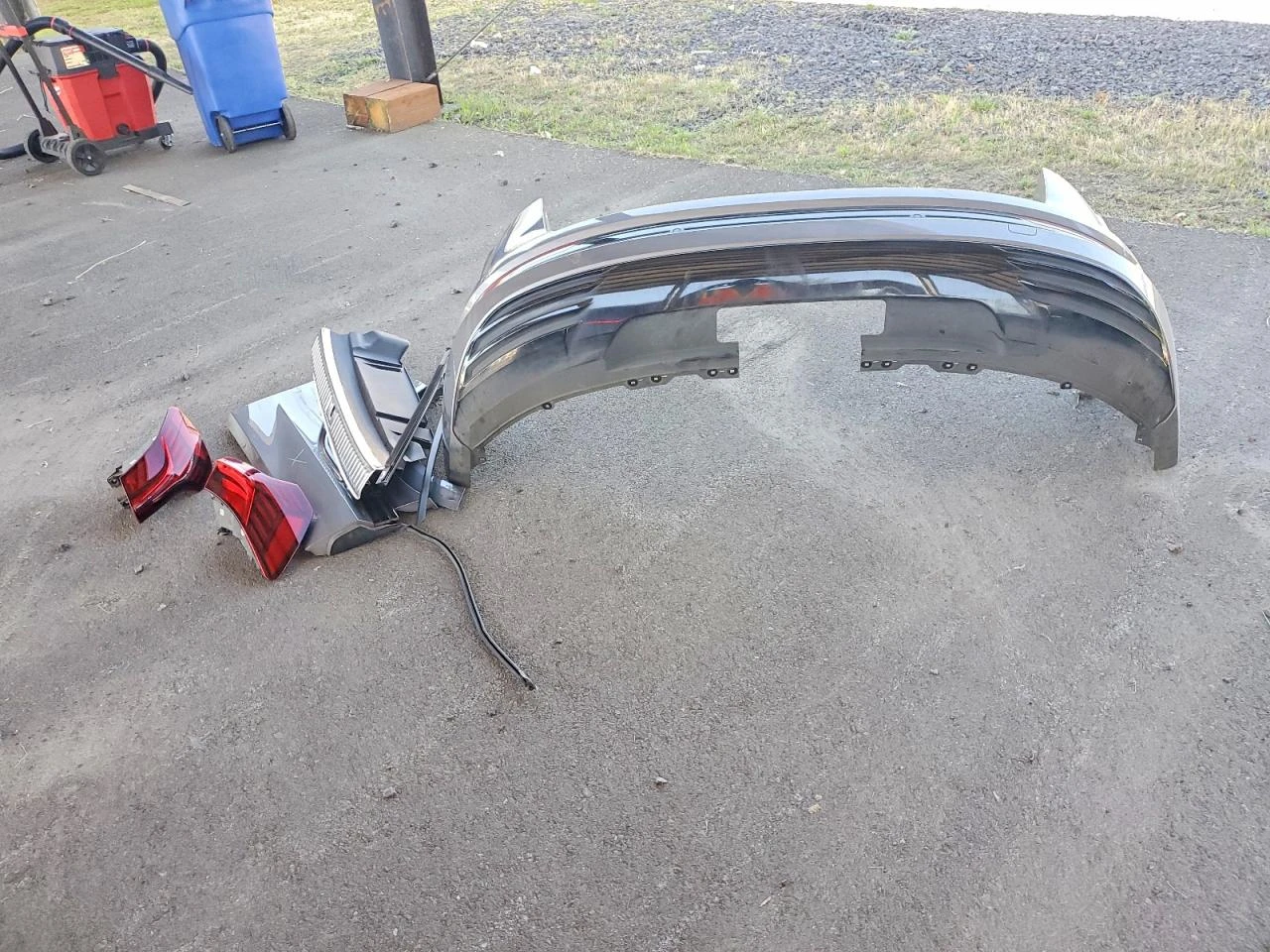 Audi E-Tron, снимка 12 - Автомобили и джипове - 56613850