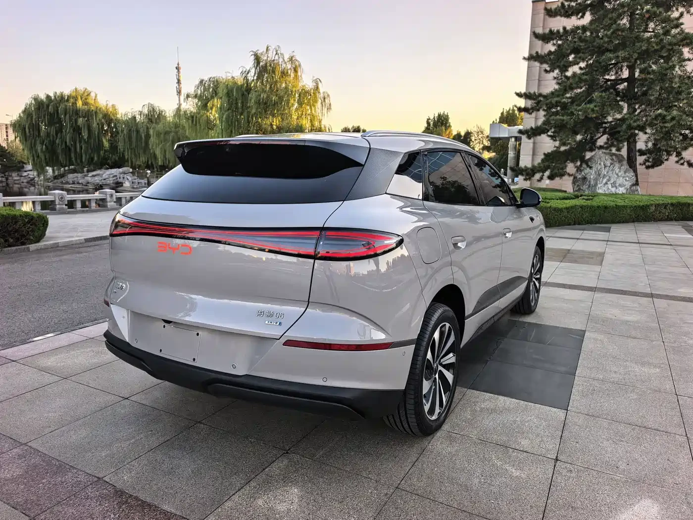 BYD Sealion 06 DM-i Model EV 520 Pilot Edition, снимка 6 - Автомобили и джипове - 56750541