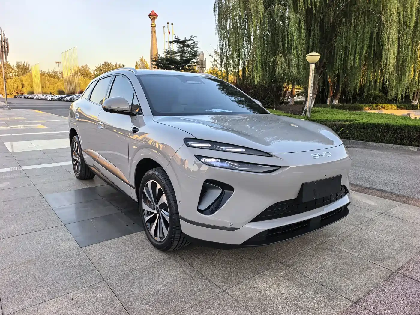 BYD Sealion 06 DM-i Model EV 520 Pilot Edition, снимка 4 - Автомобили и джипове - 56750541