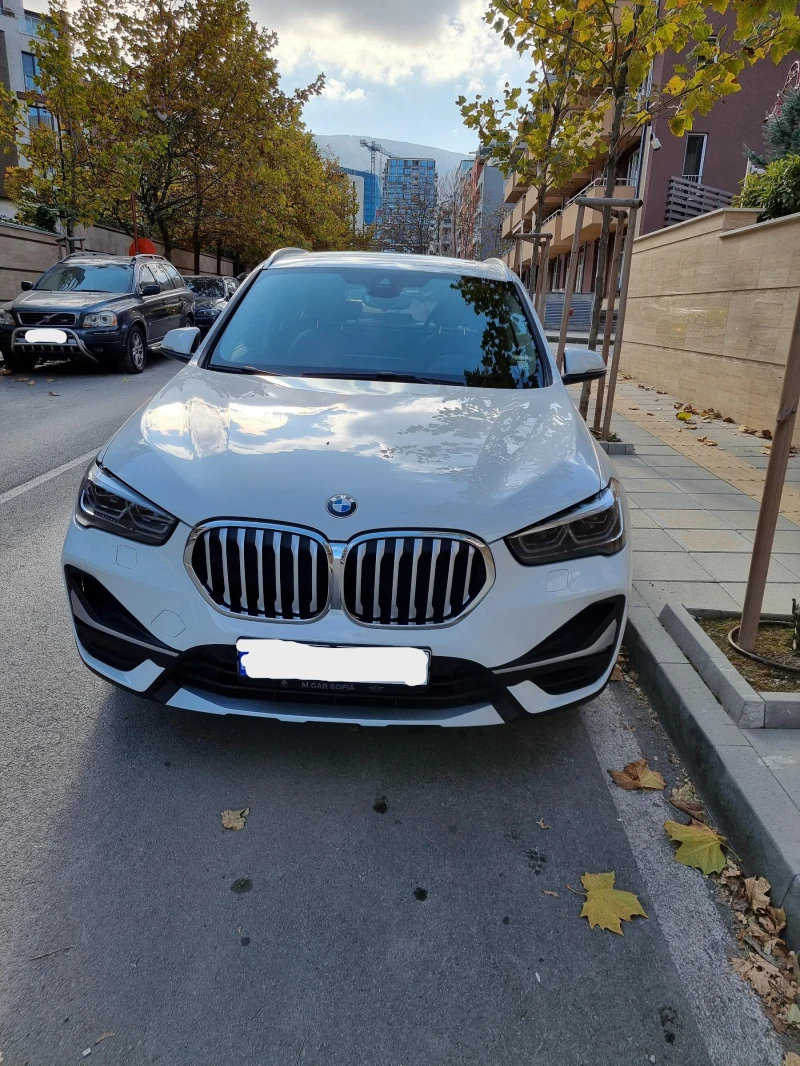 BMW X1 xDrive 20i, снимка 13 - Автомобили и джипове - 47991566