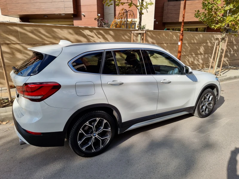 BMW X1 xDrive 20i, снимка 14 - Автомобили и джипове - 47991566