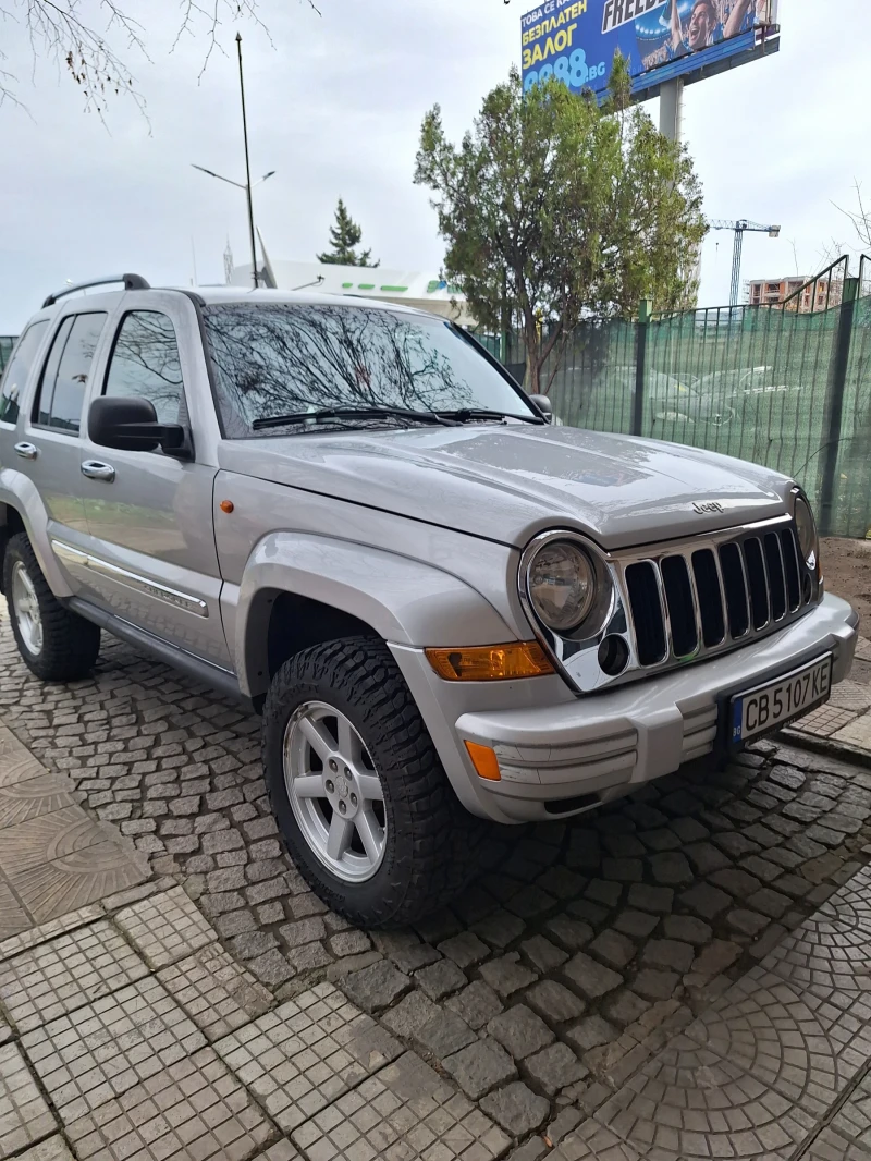 Jeep Cherokee, снимка 12 - Автомобили и джипове - 49553798