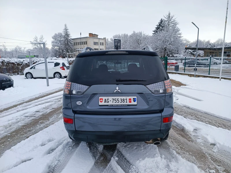 Mitsubishi Outlander 2.4i-170кс-ШВЕЙЦАРИЯ-РЪЧКА-4Х4, снимка 4 - Автомобили и джипове - 53065531