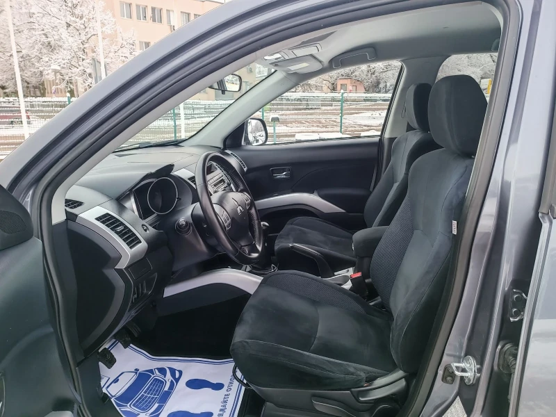Mitsubishi Outlander 2.4i-170кс-ШВЕЙЦАРИЯ-РЪЧКА-4Х4, снимка 10 - Автомобили и джипове - 53065531