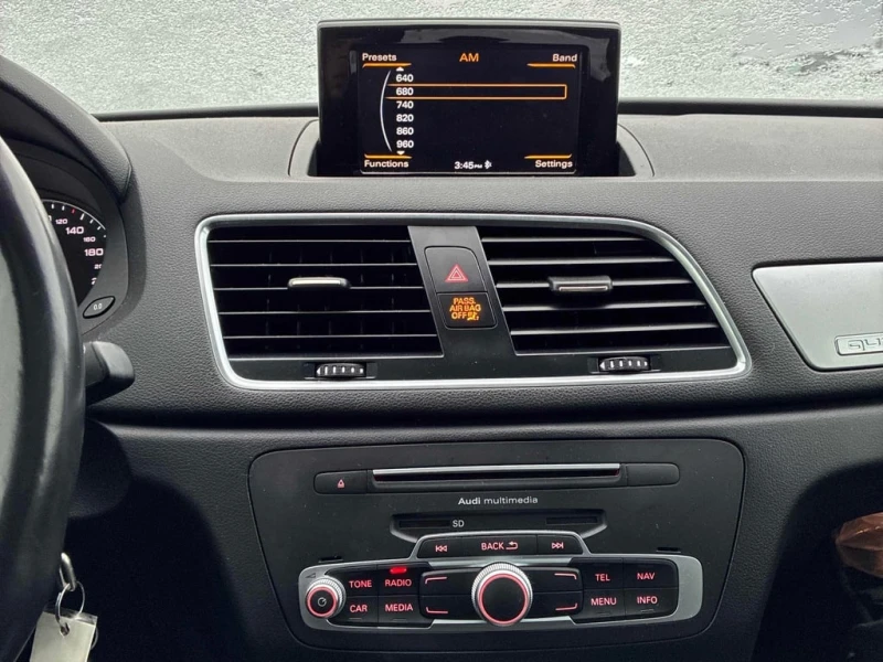 Audi Q3 * Komfort * CARFAX * ЦЕНА ДО БГ, снимка 9 - Автомобили и джипове - 53100110