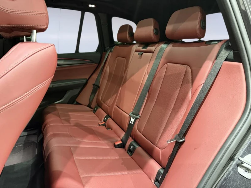 BMW X3 M-Performance * HUD * АвтоКредит * (ЦЕНА ДО БГ), снимка 9 - Автомобили и джипове - 53264348