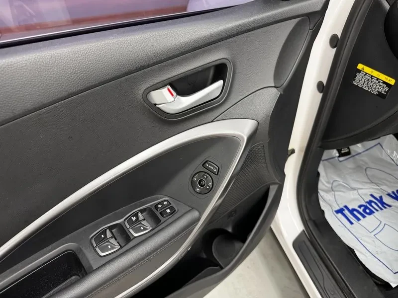 Hyundai Santa fe 2.0 4WD MODERN , снимка 11 - Автомобили и джипове - 55844192