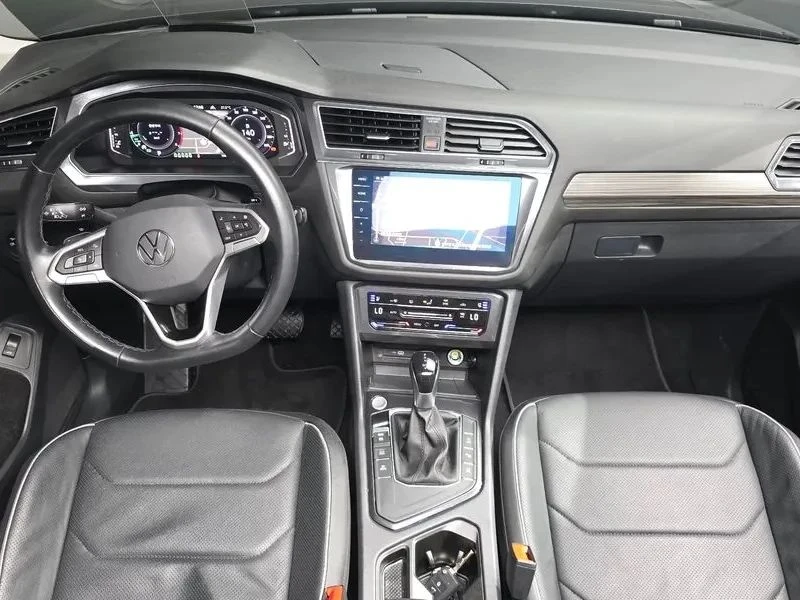 VW Tiguan, снимка 7 - Автомобили и джипове - 56687998
