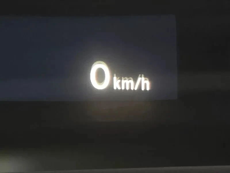 VW Tiguan, снимка 17 - Автомобили и джипове - 56687998