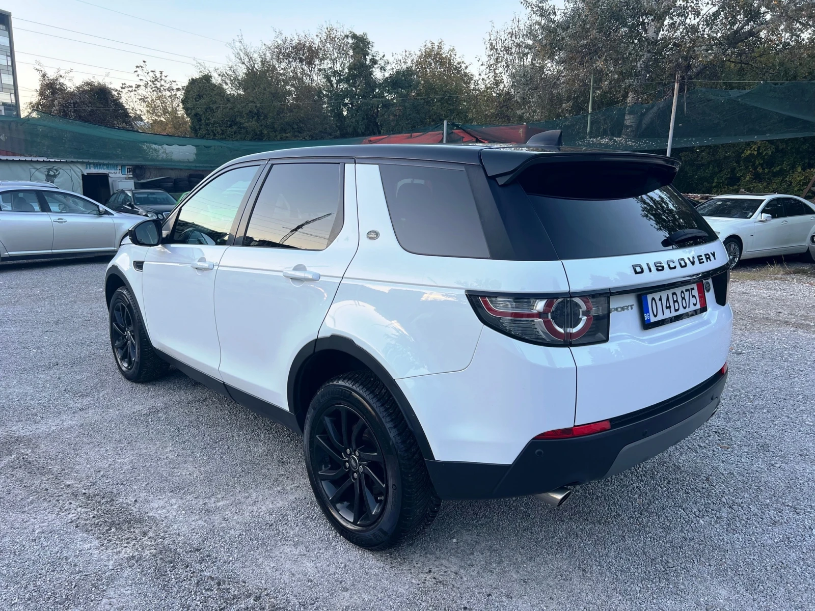 Land Rover Discovery Sport 2.0 TD4 150 k.c - изображение 7