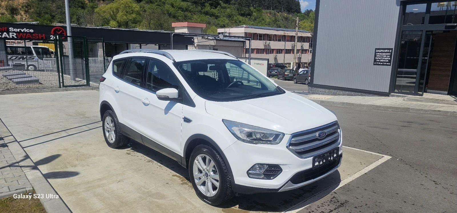 Ford Kuga 2.0 - изображение 3