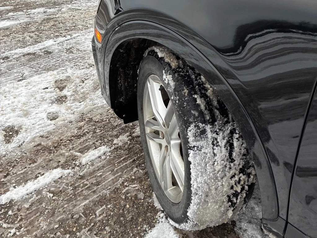 Audi Q3 * Komfort * CARFAX * ���� �� �� | Mobile.bg � ����������� 6