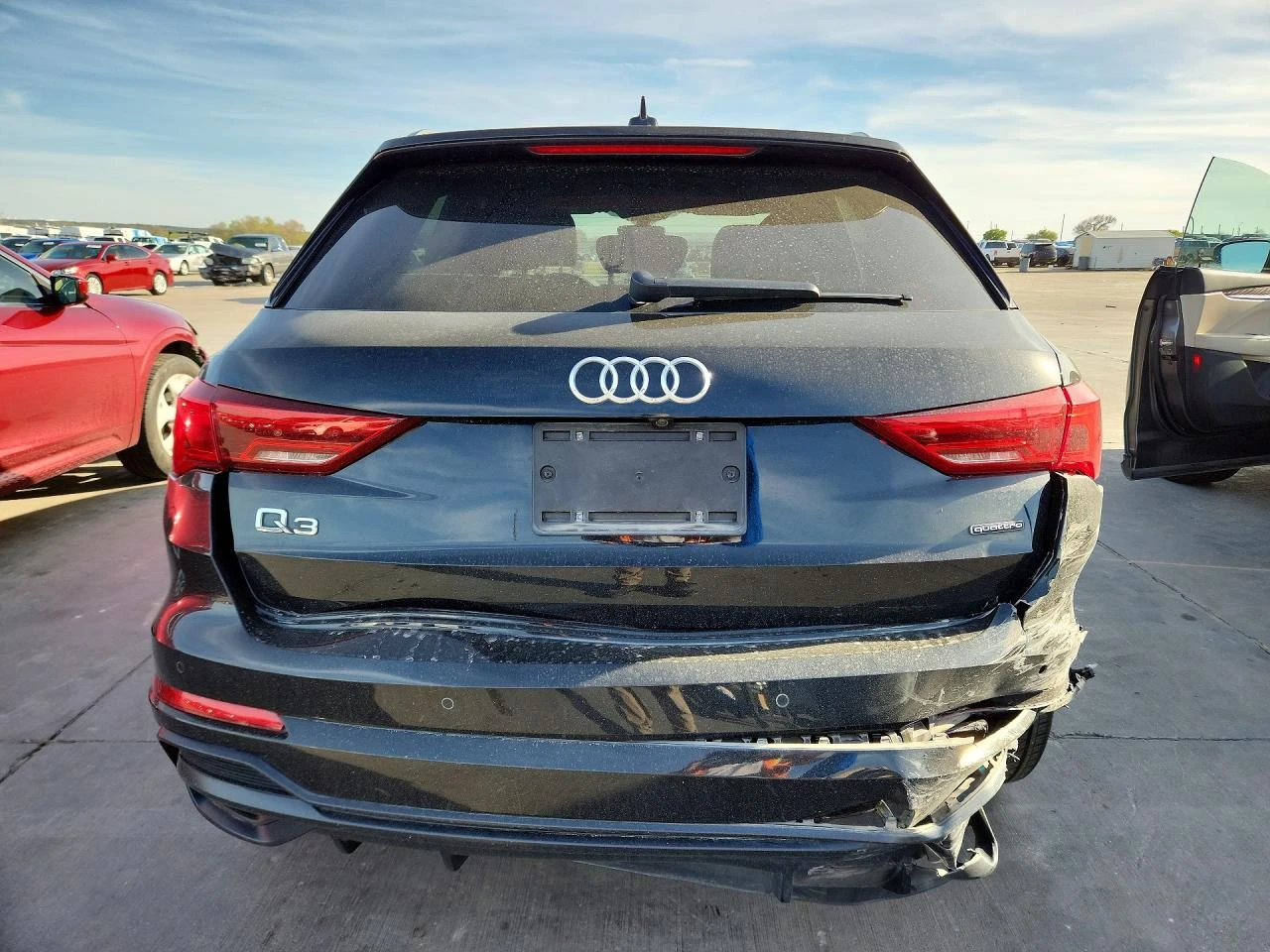 Audi Q3 2.0l Premium Plus S Line 45, снимка 6 - Автомобили и джипове - 54323113