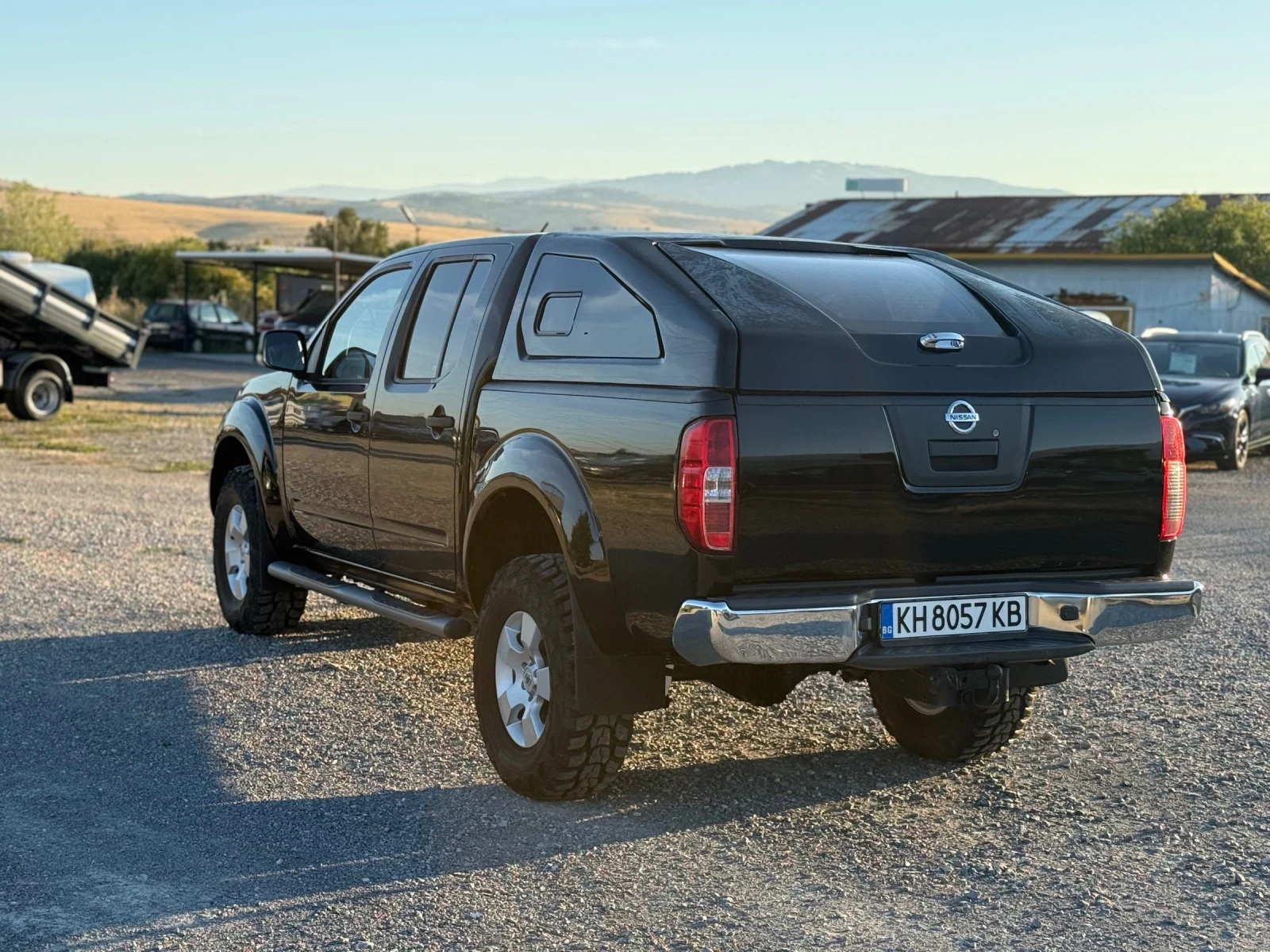 Nissan Navara 3.0d, снимка 5 - Автомобили и джипове - 55736496