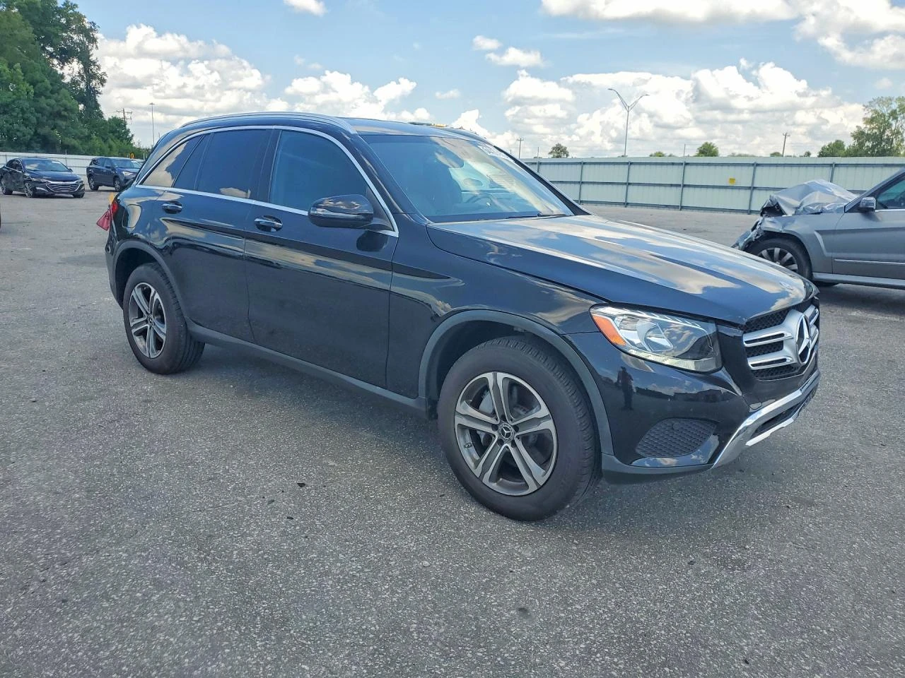 Mercedes-Benz GLC 300 2.0l, снимка 4 - Автомобили и джипове - 56087055