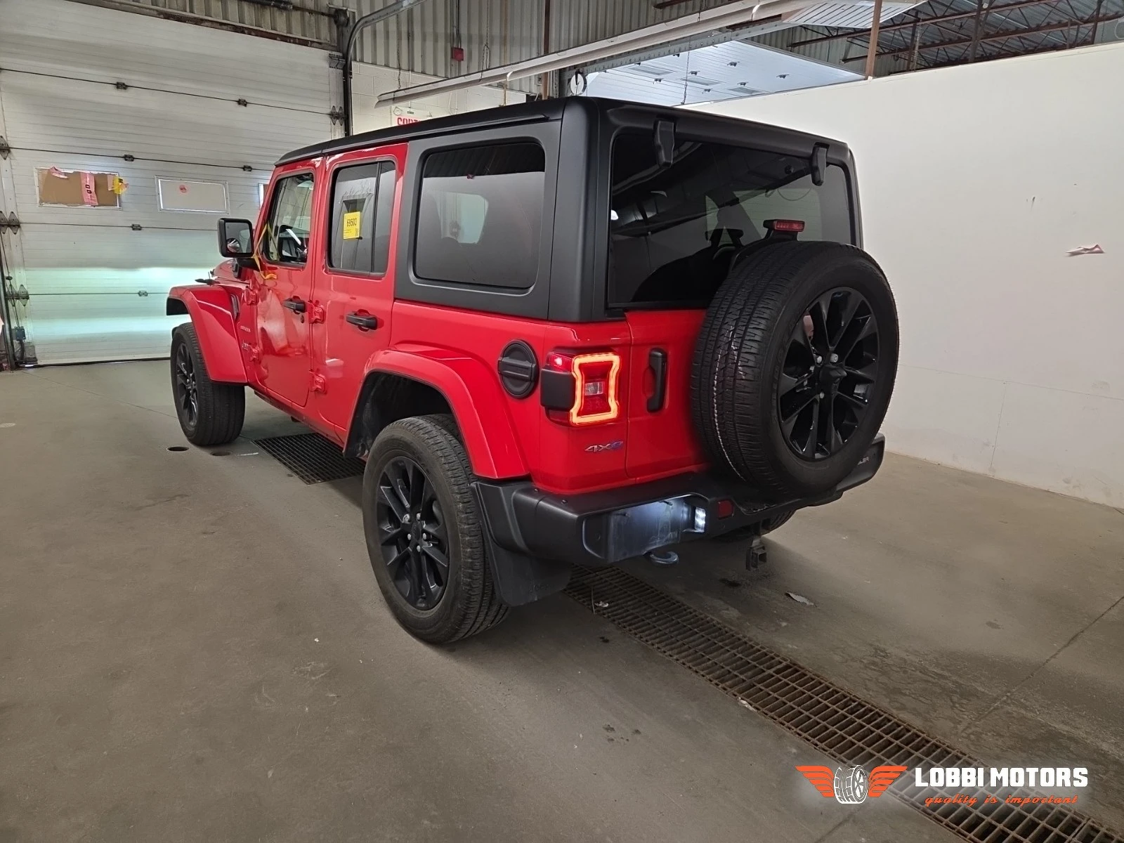Jeep Wrangler, снимка 4 - Автомобили и джипове - 56098734