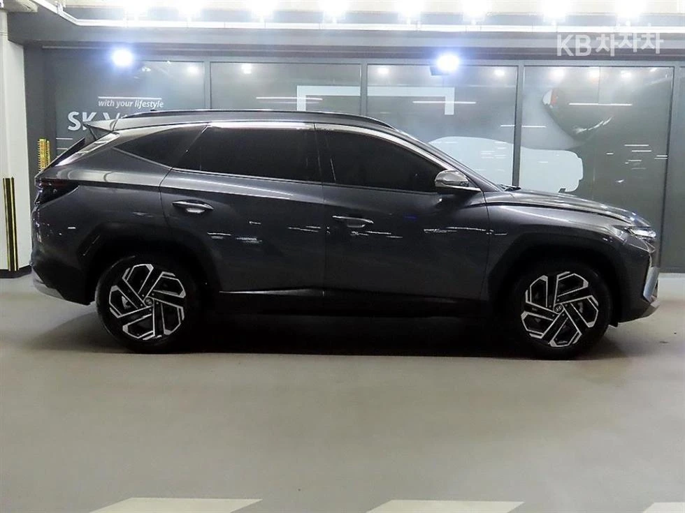 Hyundai Tucson 1.6T  / Premium, снимка 3 - Автомобили и джипове - 56534833