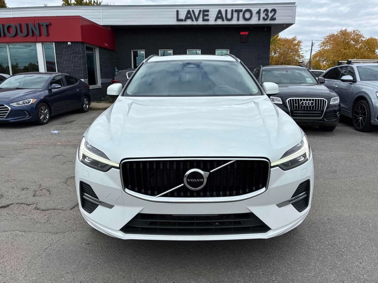 Volvo XC60 Core /CARFAX/ПОДГРЕВ/ПАНОРАМА/КЛИП, снимка 6 - Автомобили и джипове - 56637759