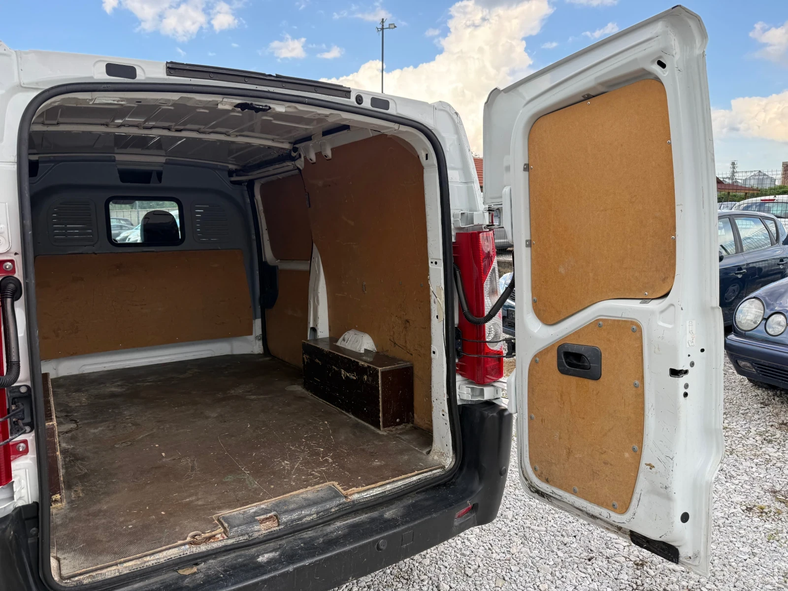 Fiat Scudo 2.0HDI 130ps ДЪЛГА БАЗА, снимка 15 - Бусове и автобуси - 55543644