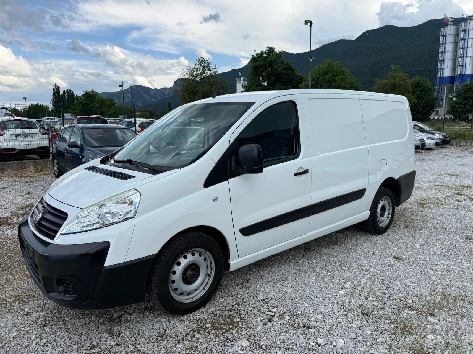 Fiat Scudo 2.0HDI 130ps ДЪЛГА БАЗА, снимка 3 - Бусове и автобуси - 55543644