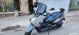  Yamaha X-max