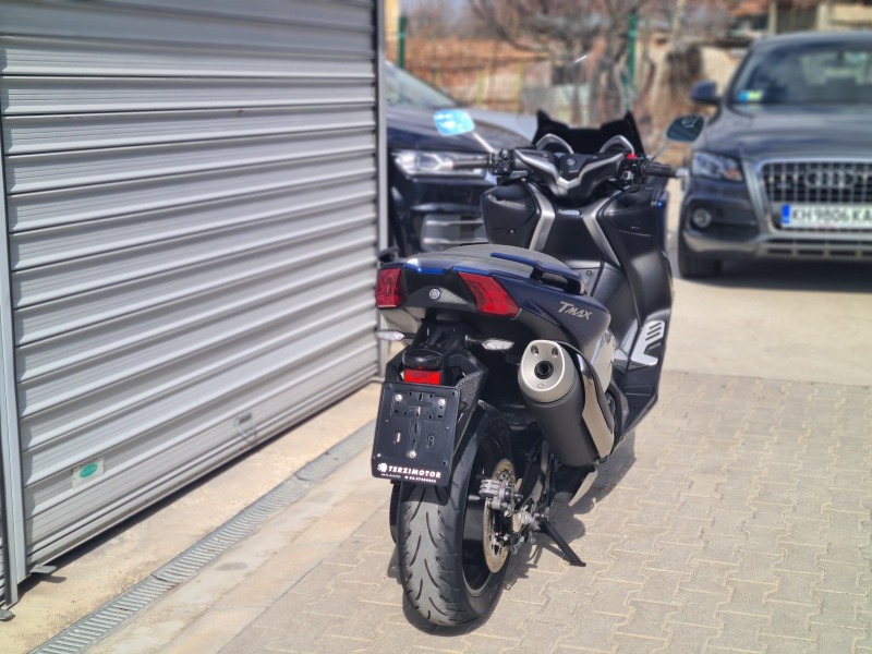 Yamaha T-max 530i DX ABS/ASR 16000 km!!!, снимка 4 - Мотоциклети и мототехника - 46353898