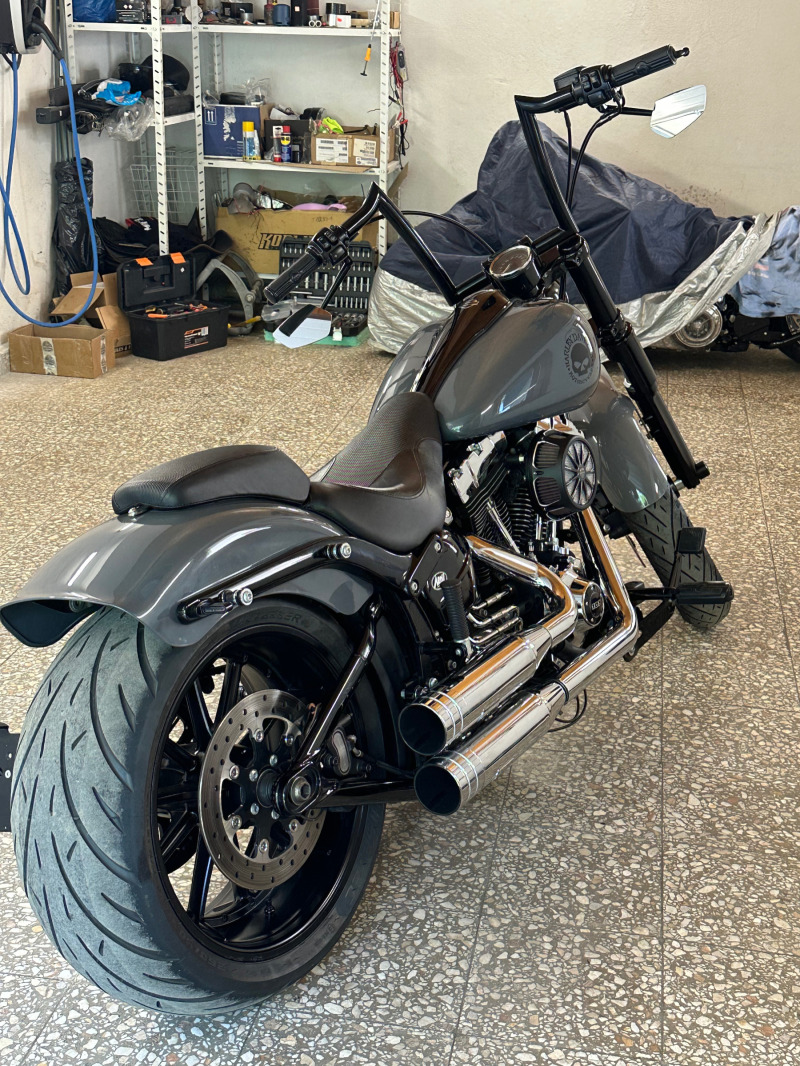 Harley-Davidson Softail Breakout FXSB Custom , снимка 2 - Мотоциклети и мототехника - 46064727